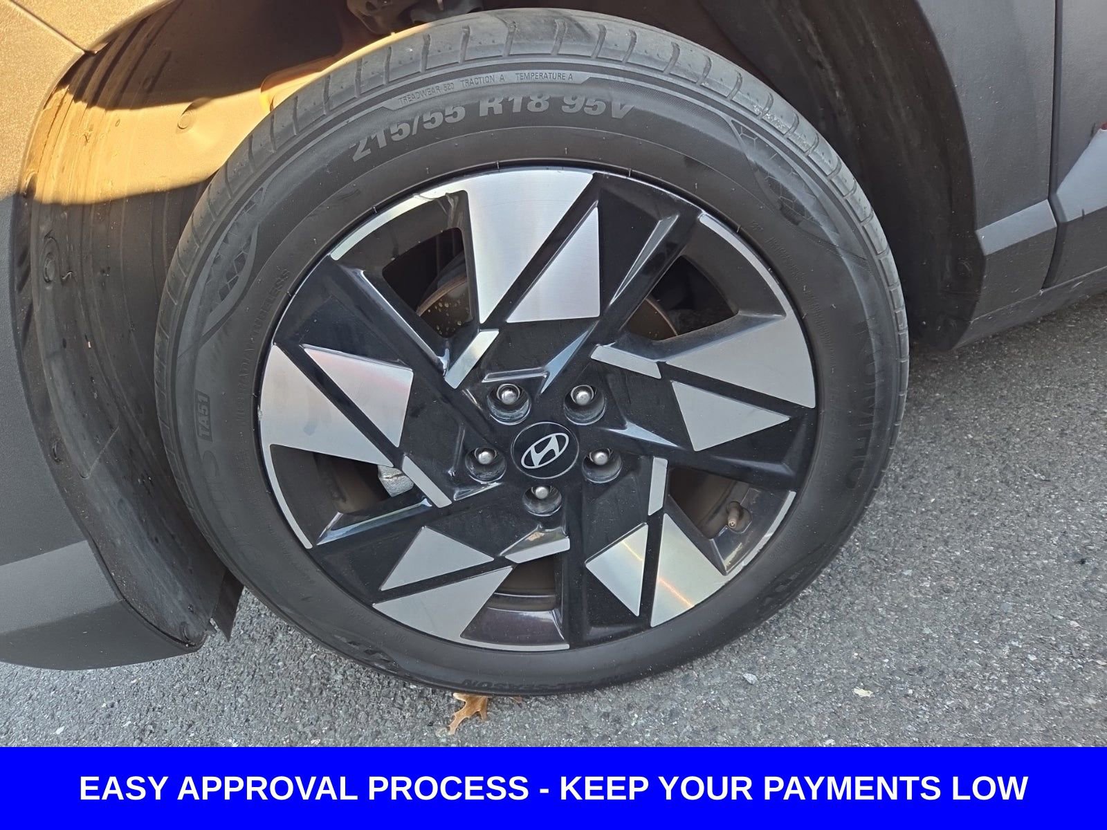 Used 2024 Hyundai Kona SEL image 5