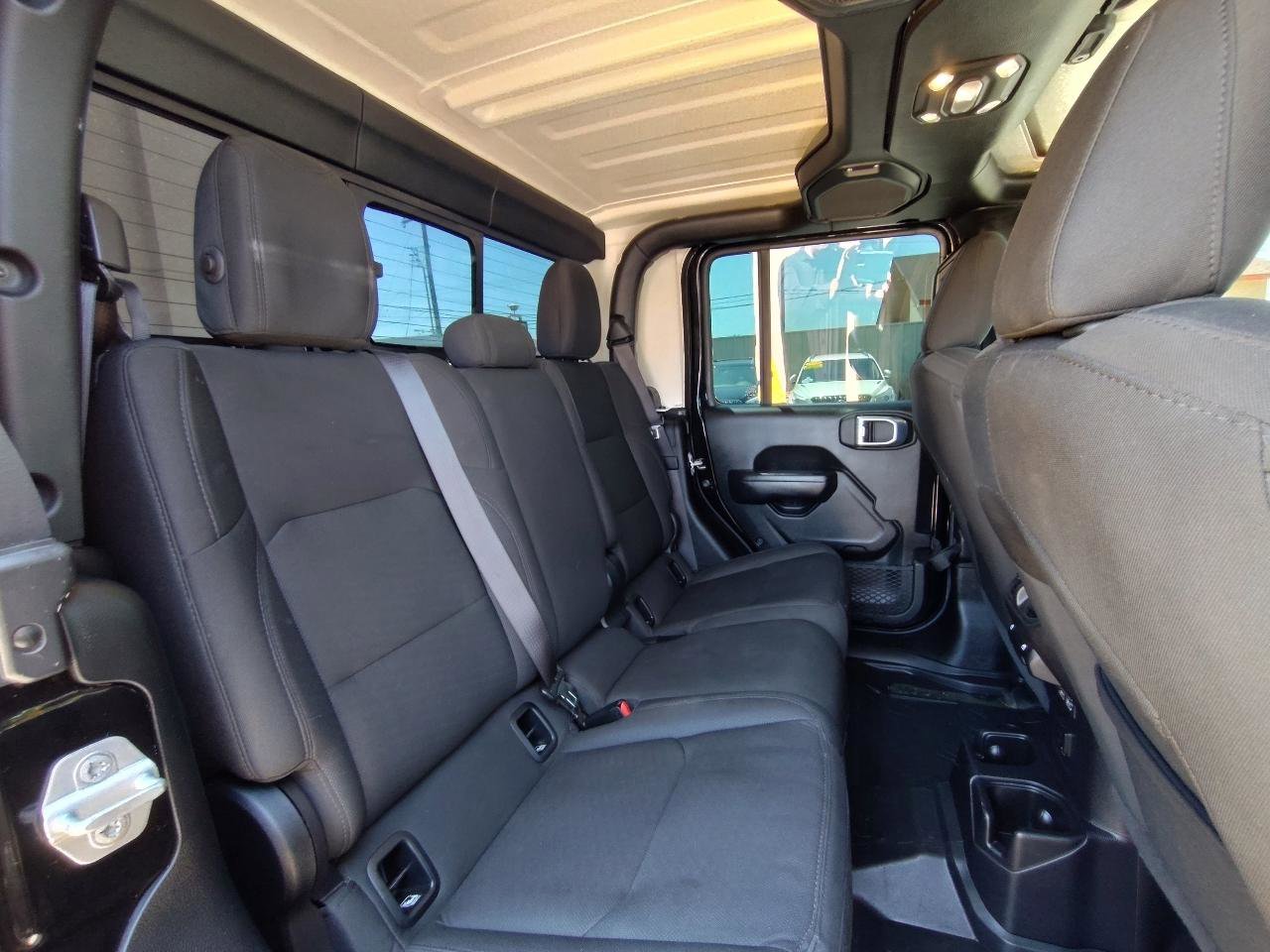 Used 2021 Jeep Gladiator Sport AWD/4WD image 46