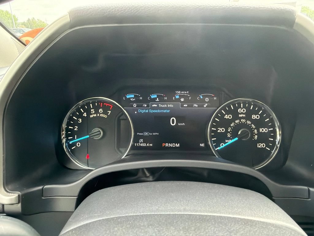 Certified 2018 Ford F150 Lariat w/ Equipment Group 502A Luxury AWD/4WD image 17