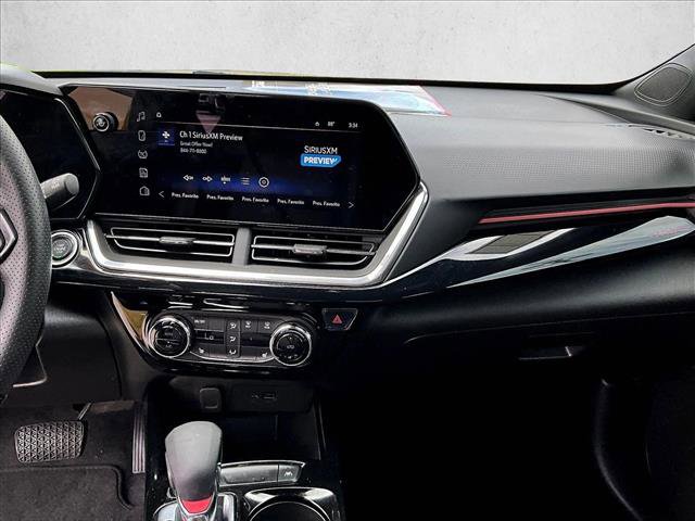 Certified 2024 Chevrolet Trax RS image 22