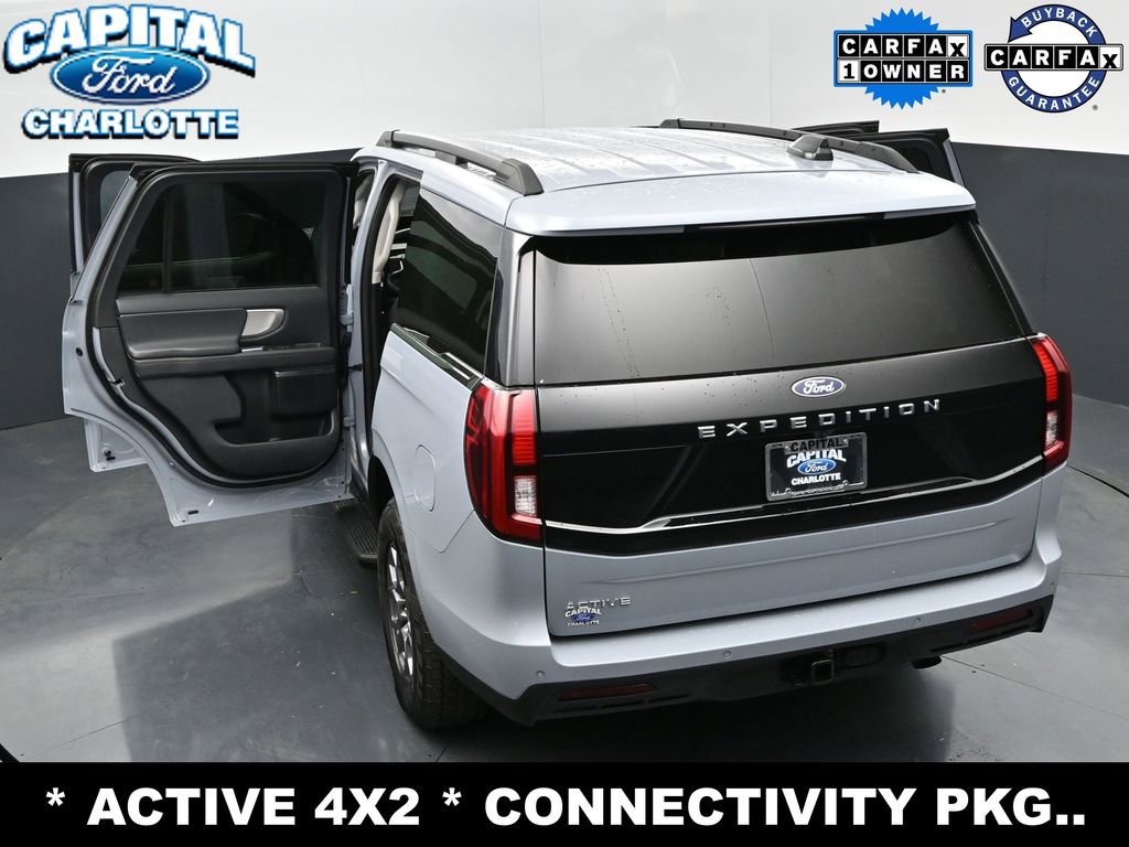 Used 2025 Ford Expedition Active image 34