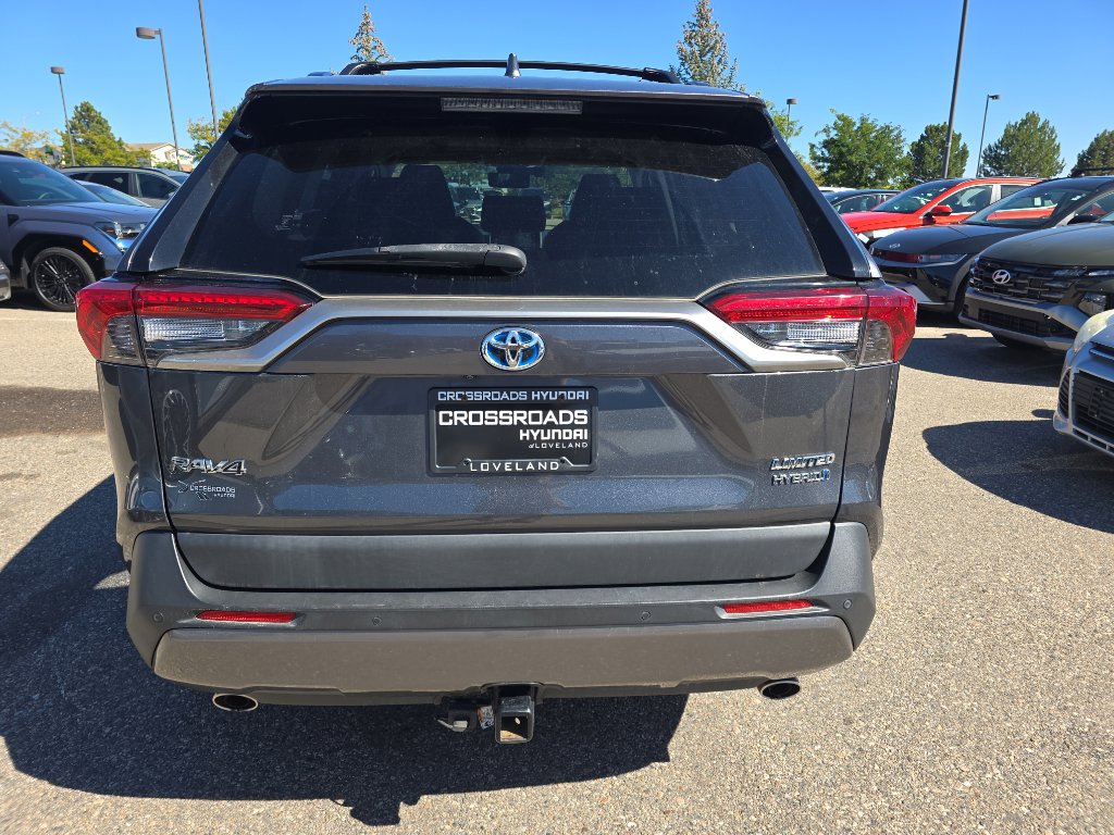 Used 2019 Toyota RAV4 Limited image 4