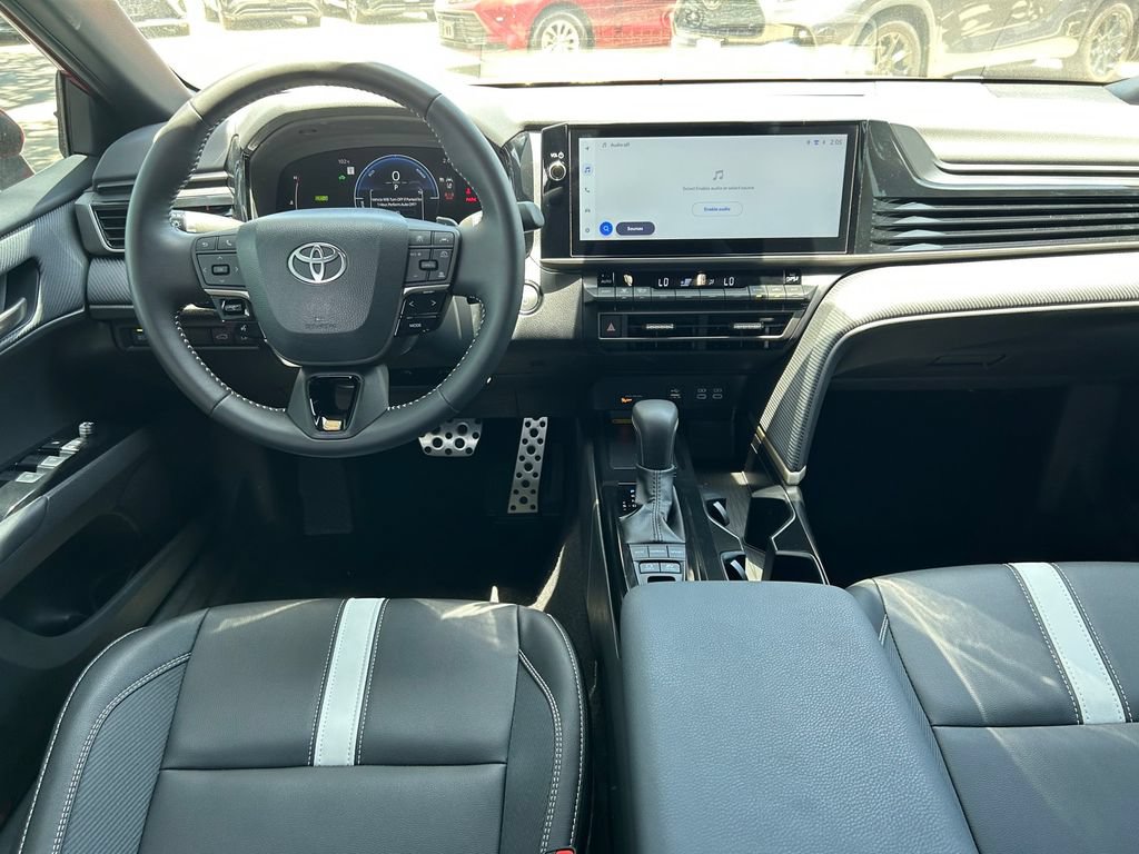 Used 2026 Toyota Camry SE w/ Multimedia Upgrade Package FWD image 17