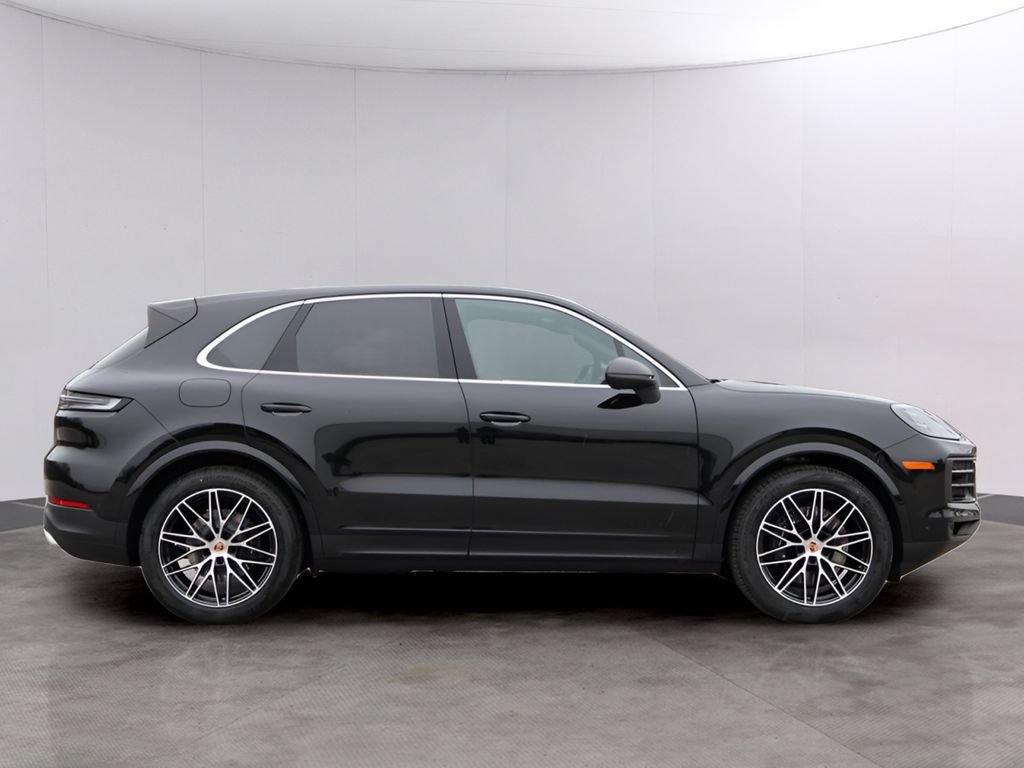 New 2026 Porsche Cayenne AWD/4WD image 9