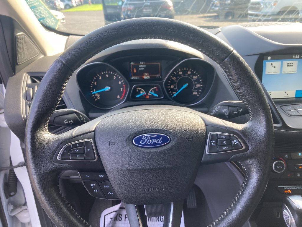 Used 2019 Ford Escape SE FWD image 18