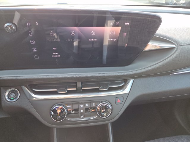 Used 2024 Buick Envista Sport Touring FWD image 24