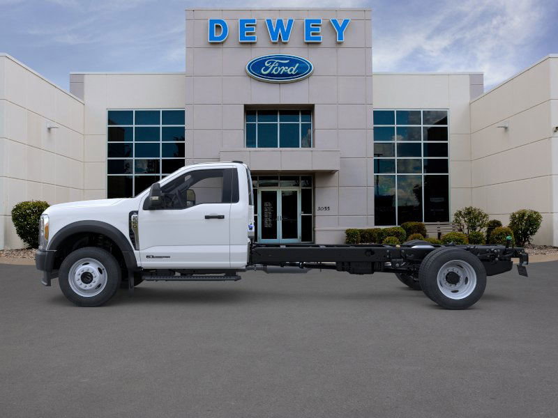 New 2025 Ford F550 4x4 Regular Cab Super Duty image 3