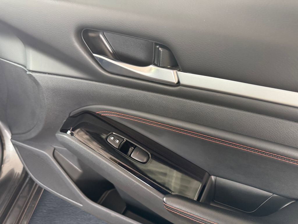 Used 2023 Nissan Altima 2.5 SR image 15