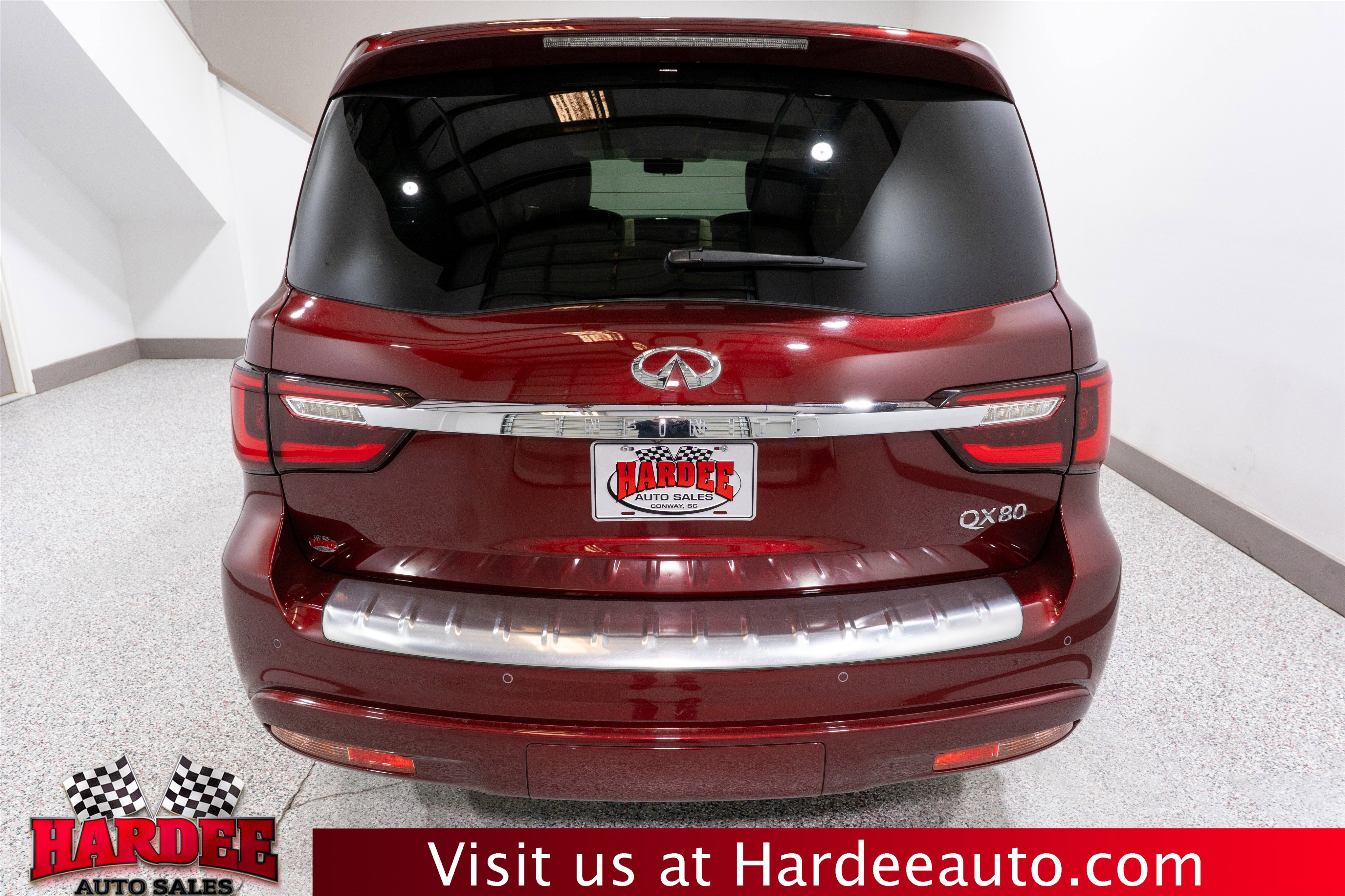 Used 2020 INFINITI QX80 Luxe w/ Proactive Package image 4