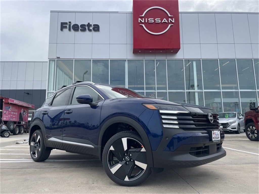 New 2025 Nissan Kicks SR