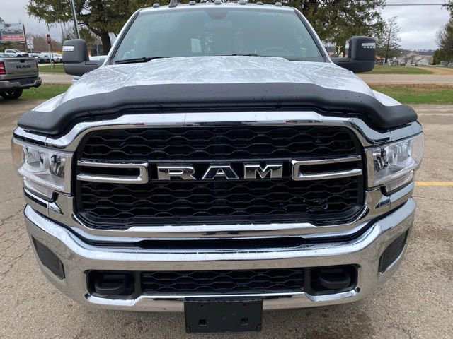 Used 2024 RAM 2500 Tradesman w/ Chrome Appearance Group image 7