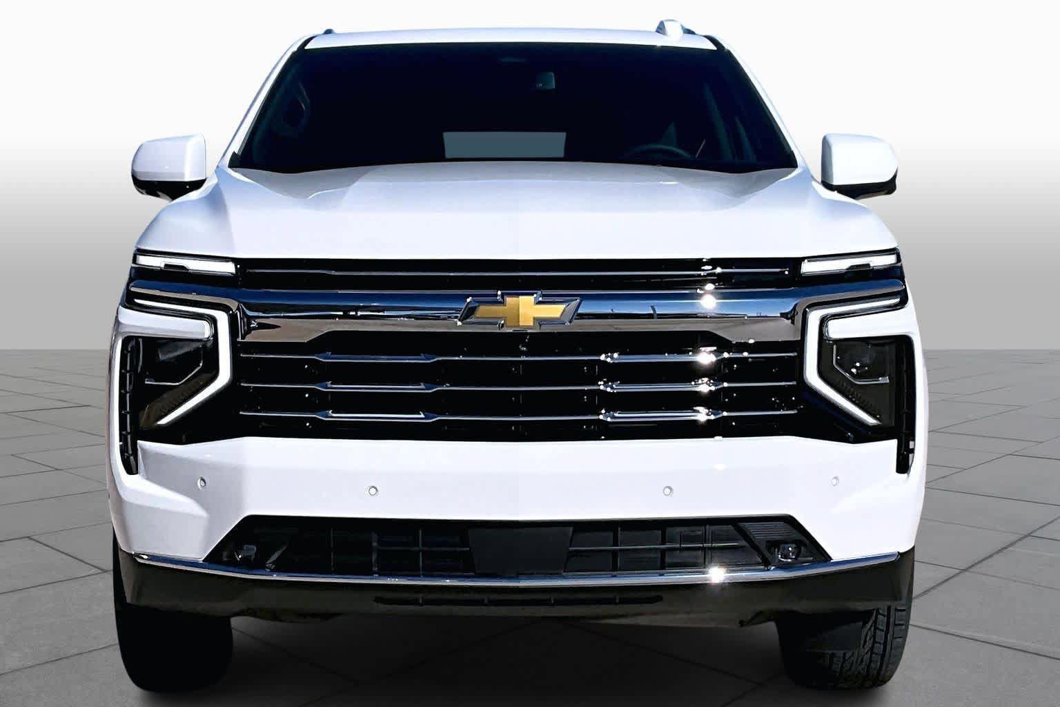 New 2026 Chevrolet Suburban LT w/ Comfort Package AWD/4WD image 4