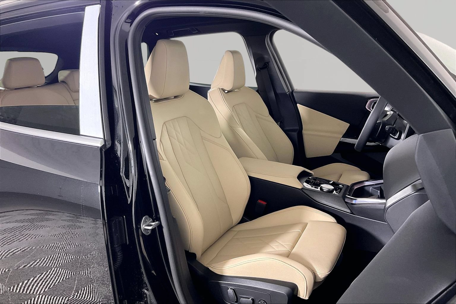 New 2026 BMW X3 xDrive30i w/ Convenience Package AWD/4WD image 13