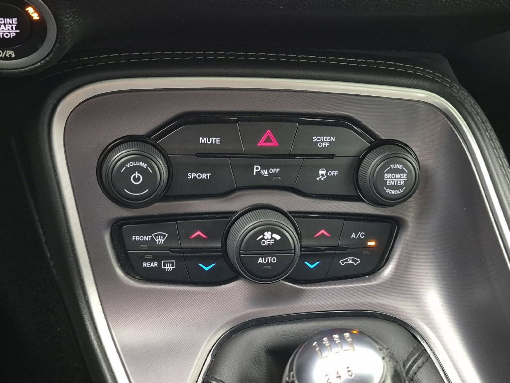 Used 2019 Dodge Challenger R/T w/ Blacktop Package RWD image 26