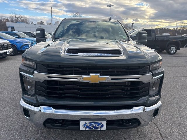 New 2026 Chevrolet Silverado 2500 LT image 2