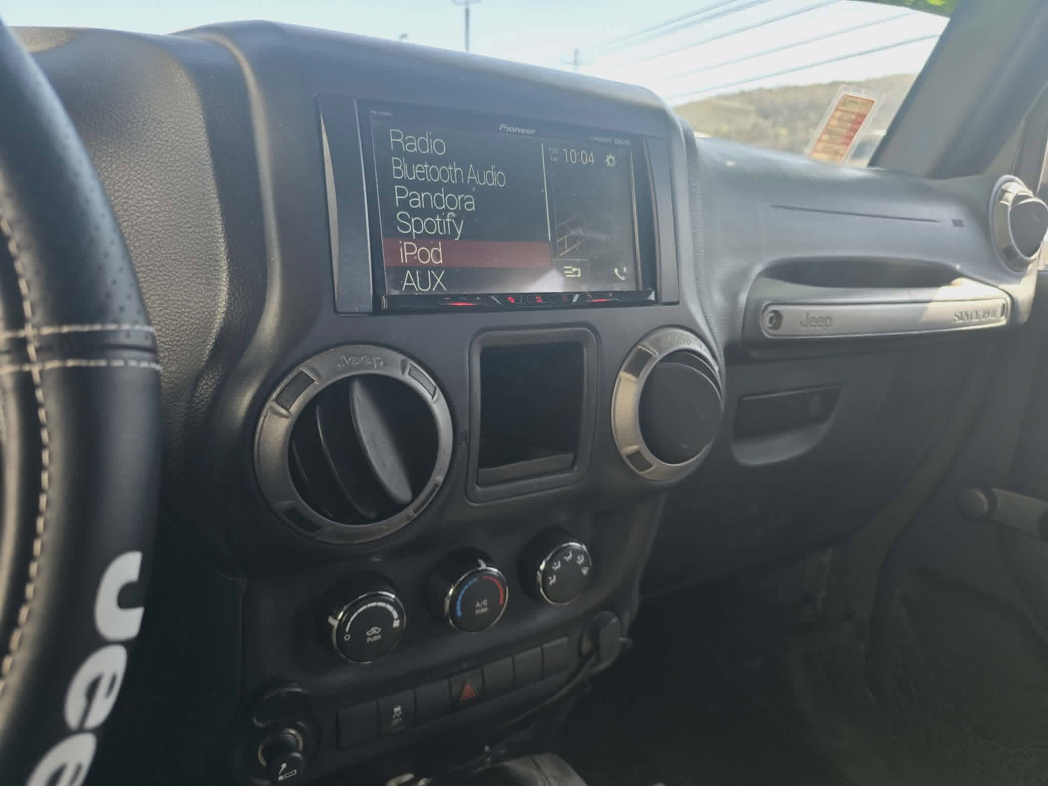 Used 2015 Jeep Wrangler Sport AWD/4WD image 21