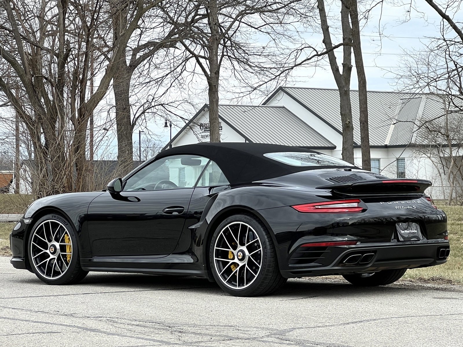 Certified 2019 Porsche 911 Turbo S image 3