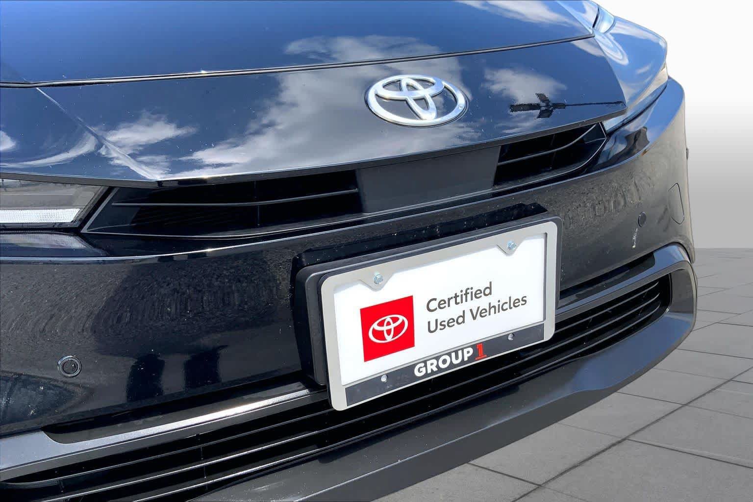 Used 2026 Toyota Prius LE FWD image 29