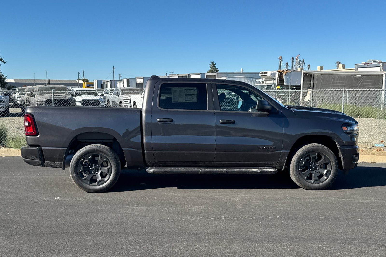 New 2026 RAM 1500 Express AWD/4WD image 2