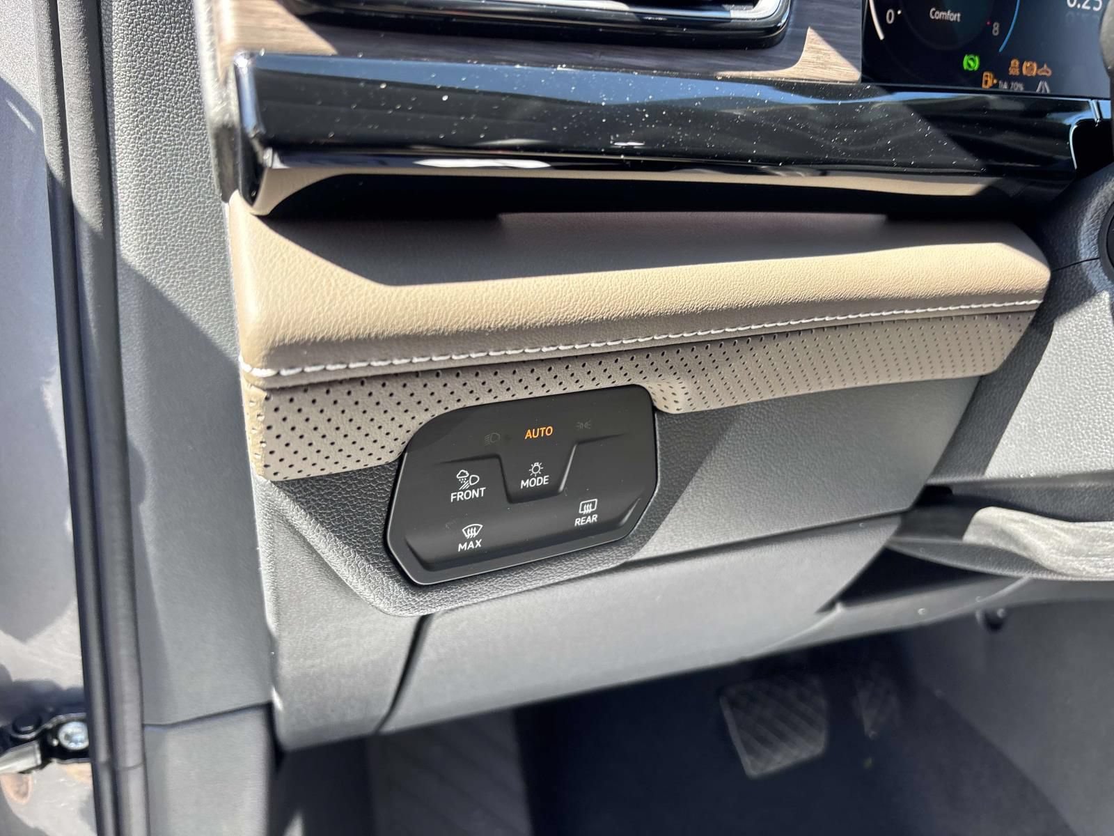 New 2026 Volkswagen Atlas SEL AWD/4WD image 14