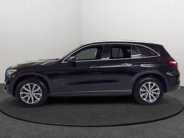 Certified 2026 Mercedes-Benz GLC 300 4MATIC image 3