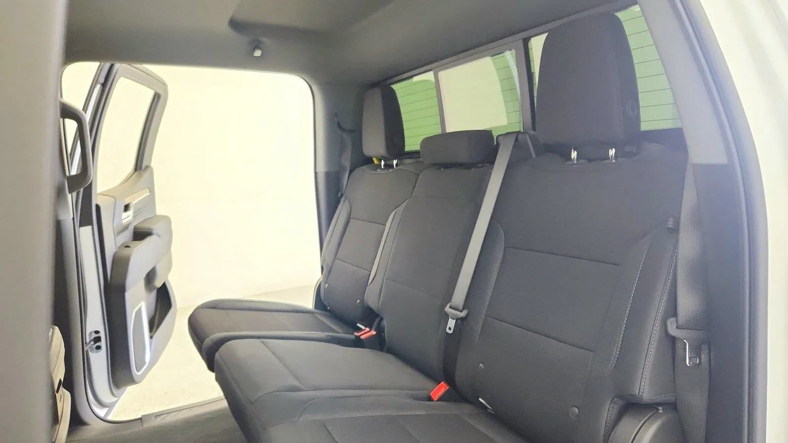 Used 2026 Chevrolet Silverado 1500 RST w/ Convenience Package II AWD/4WD image 27