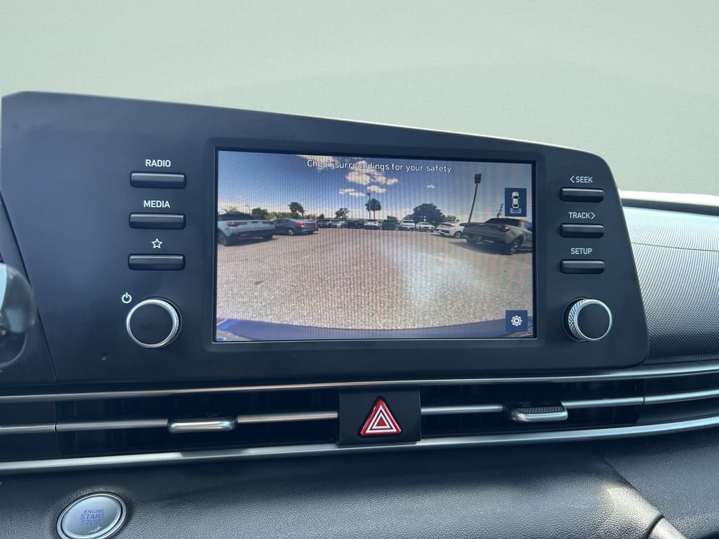 Certified 2023 Hyundai Elantra SEL FWD image 23