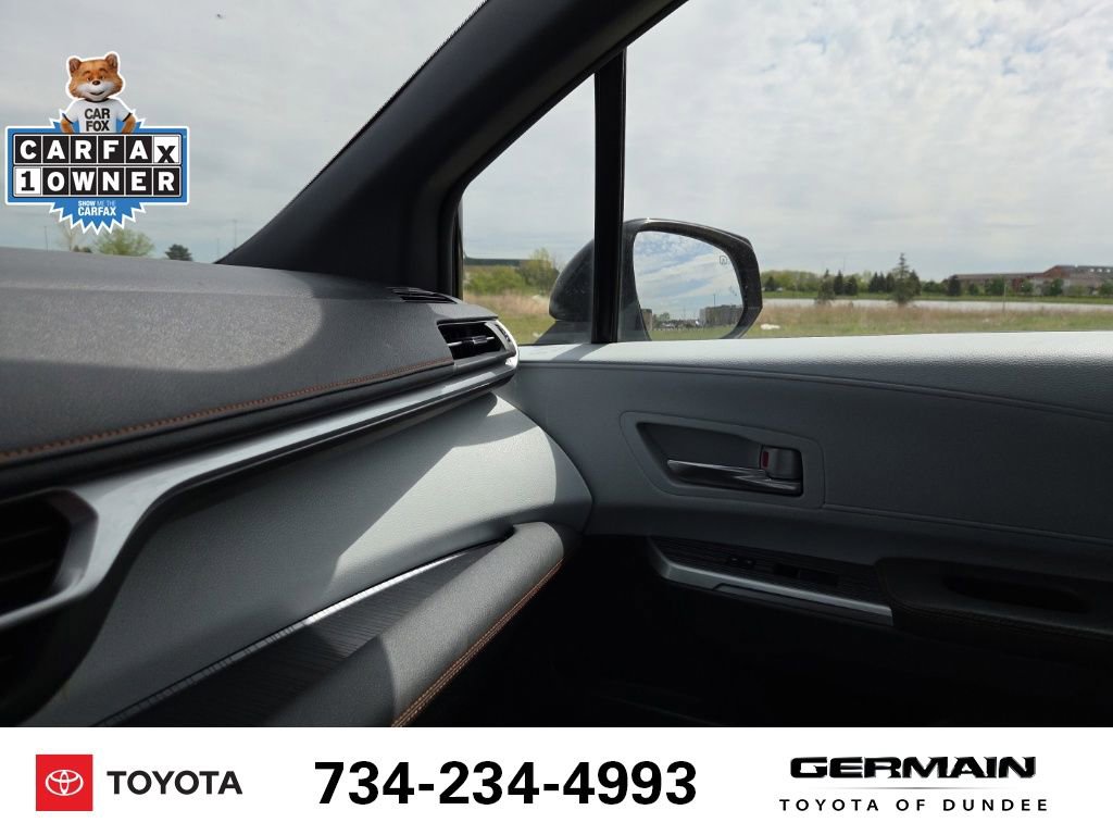Used 2022 Toyota Sienna XSE AWD/4WD image 26