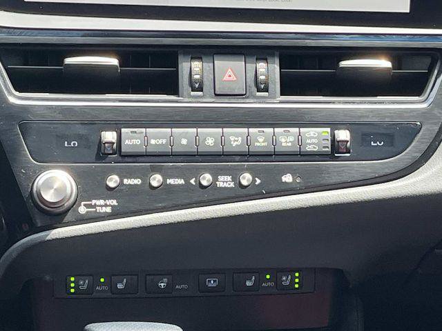 Certified 2024 Lexus ES 350 F Sport w/ Accessory Package (Z2) FWD image 16