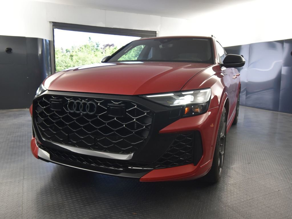 New 2025 Audi RS Q8 performance image 34