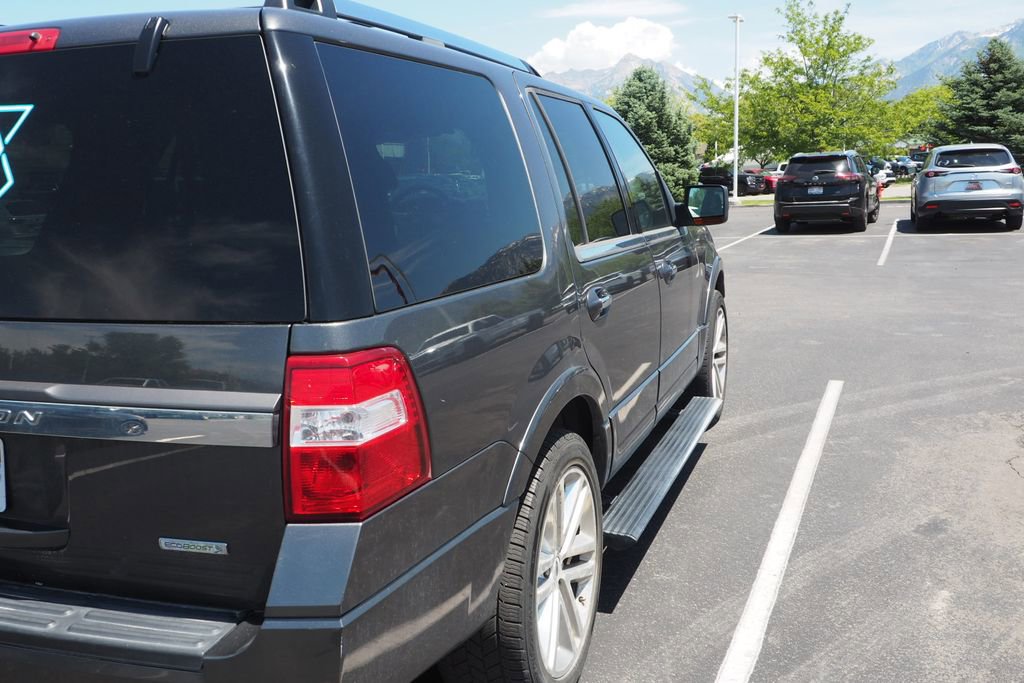 Used 2015 Ford Expedition Limited w/ Equipment Group 301A AWD/4WD image 3