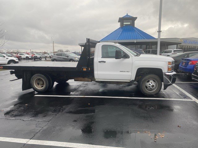 Used 2015 Chevrolet Silverado 3500 W/T w/ Snow Plow Prep Package image 2