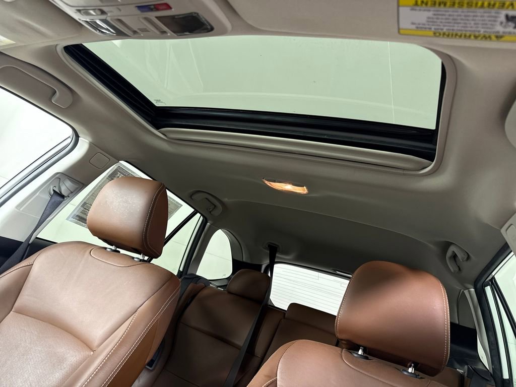 Used 2017 Subaru Outback 2.5i Touring w/ Popular Package #5A image 19