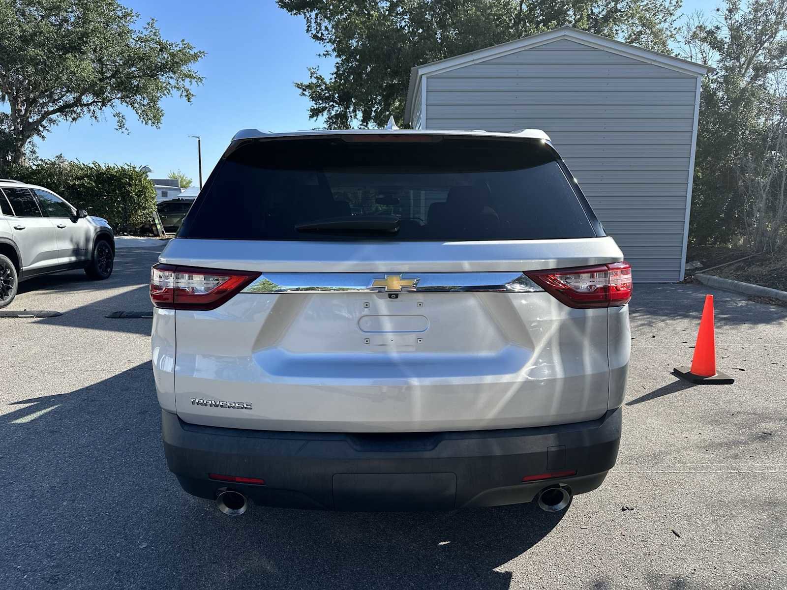 Certified 2021 Chevrolet Traverse LS FWD image 5