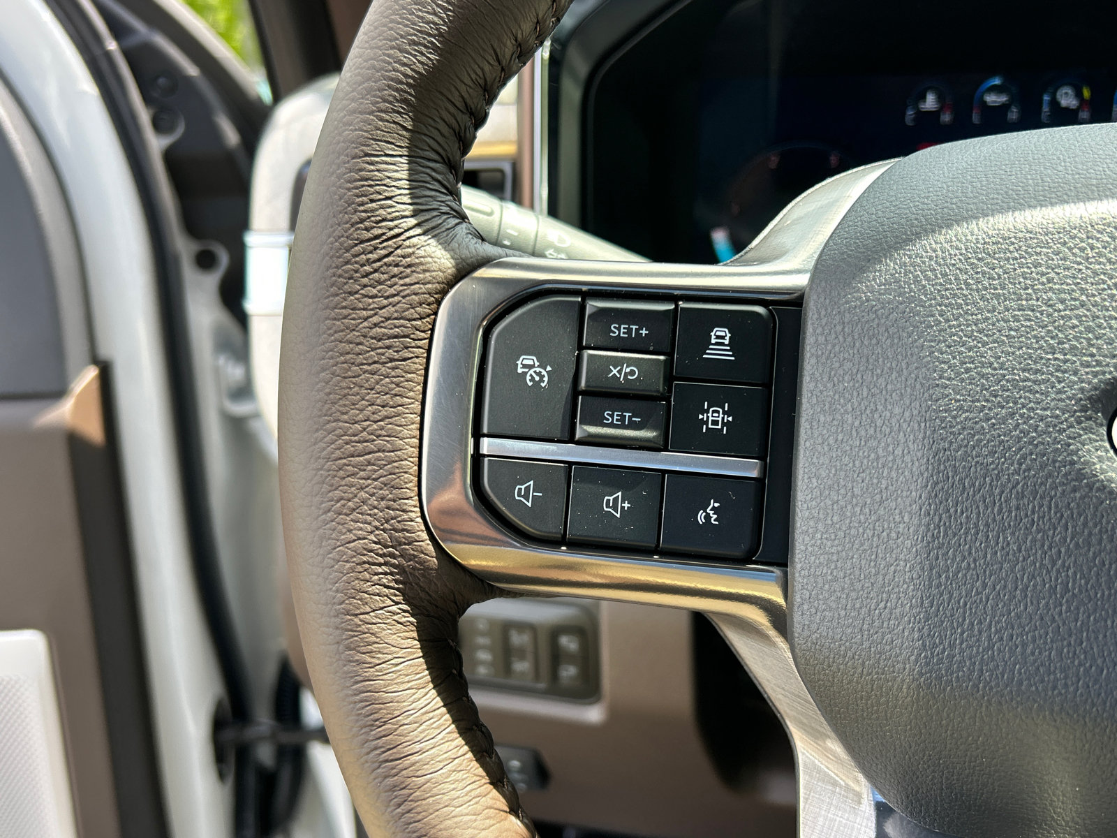 New 2026 Ford F350 King Ranch AWD/4WD image 14
