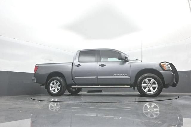 Used 2014 Nissan Titan SV w/ SV Value Truck Package AWD/4WD image 27