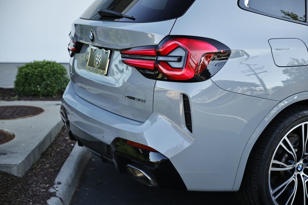 Used 2023 BMW X3 xDrive30i w/ M Sport Package image 7