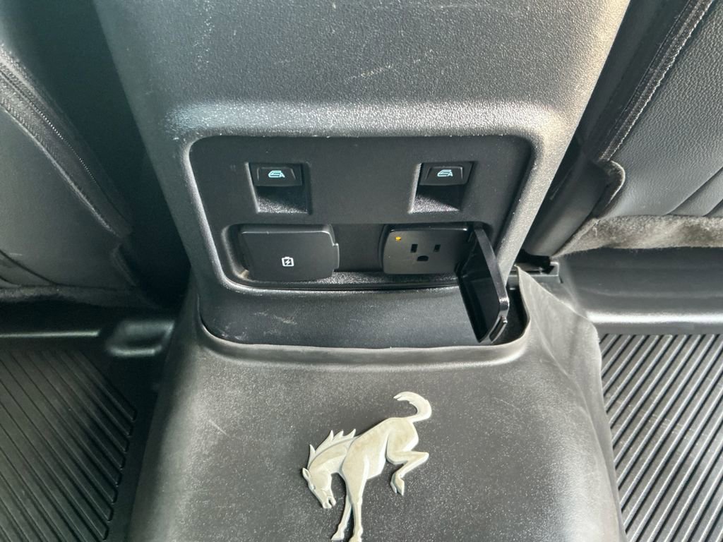 Used 2023 Ford Bronco Wildtrak AWD/4WD image 16
