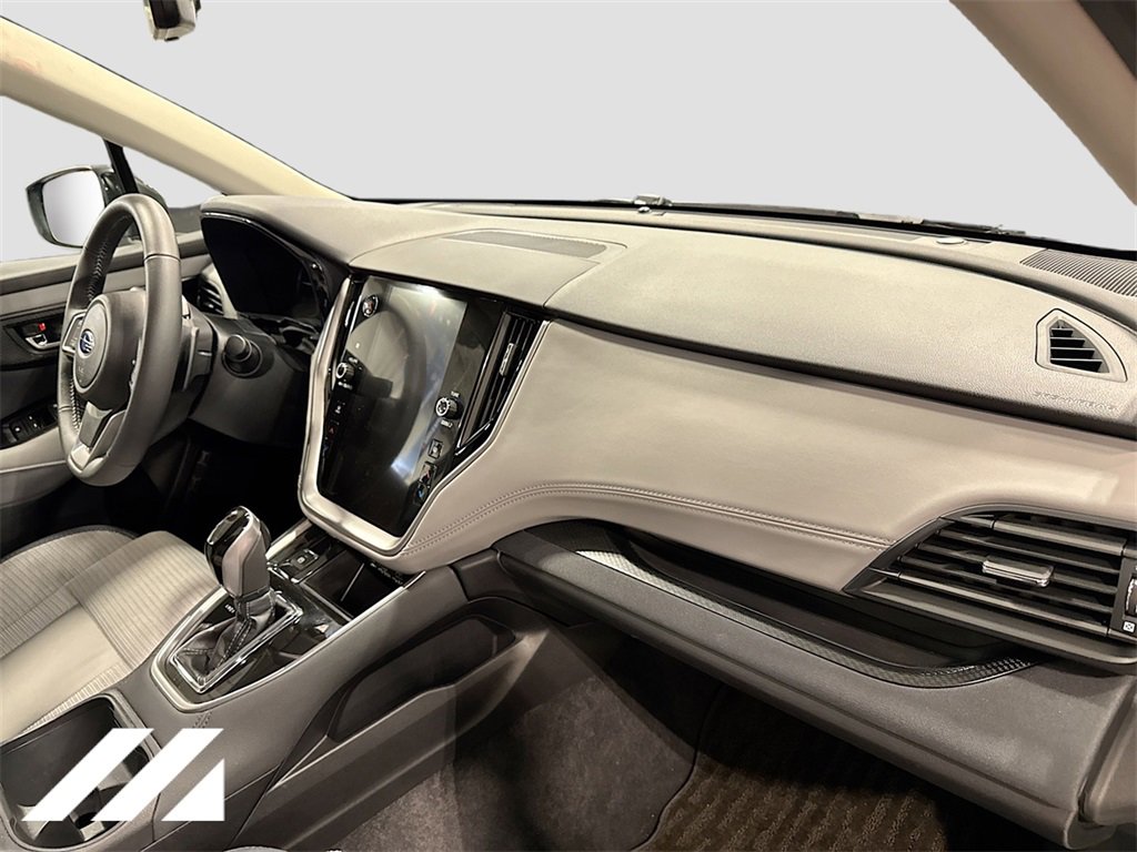 Certified 2025 Subaru Outback Premium image 32