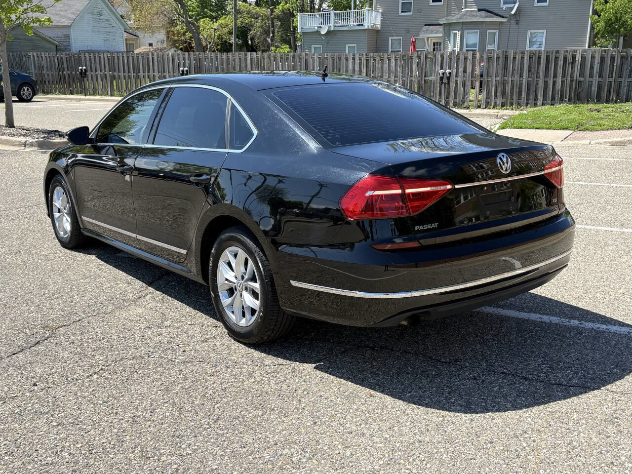 Used 2016 Volkswagen Passat 1.8T S image 12