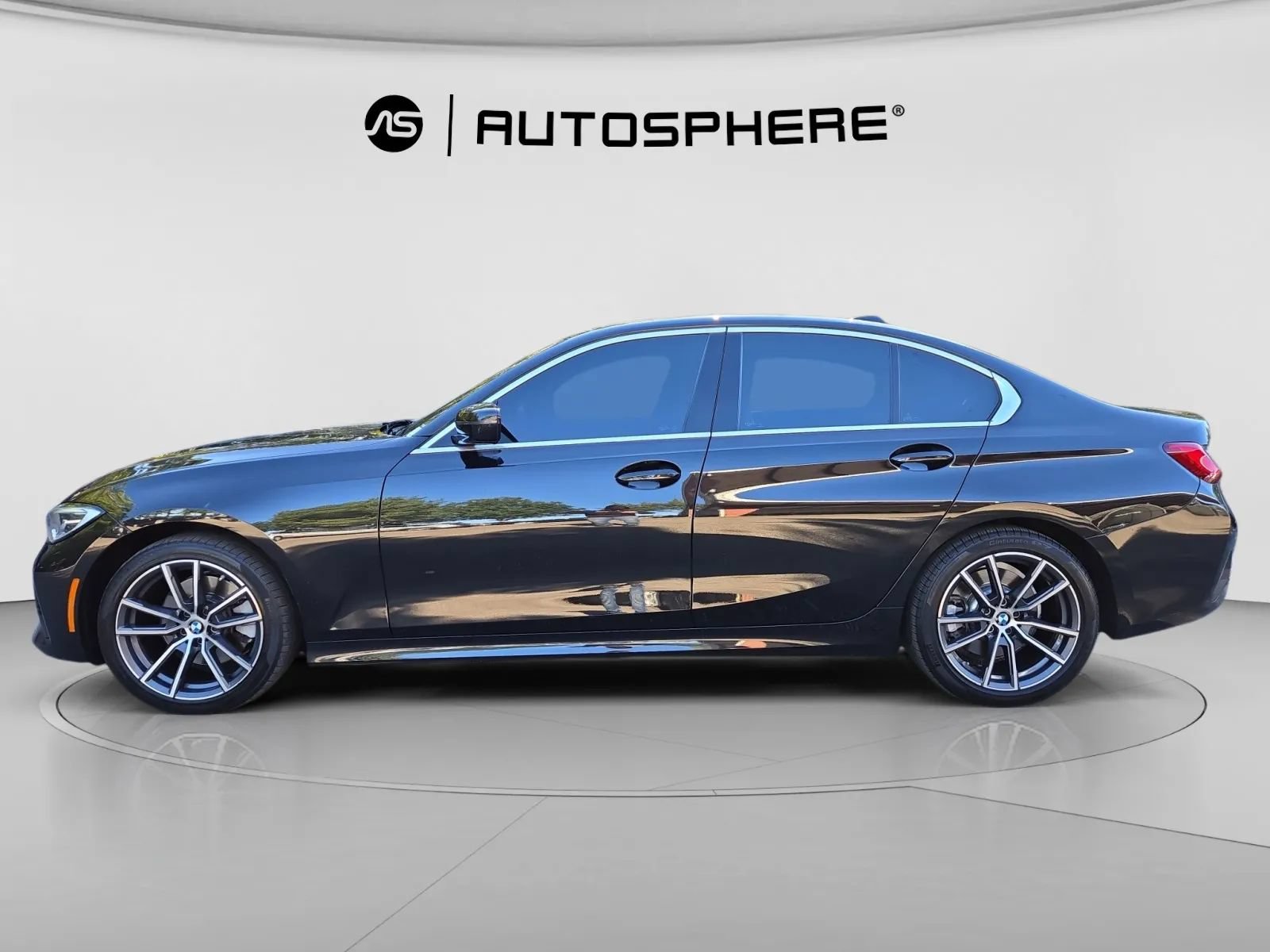 Used 2021 BMW 330i Sedan RWD image 4