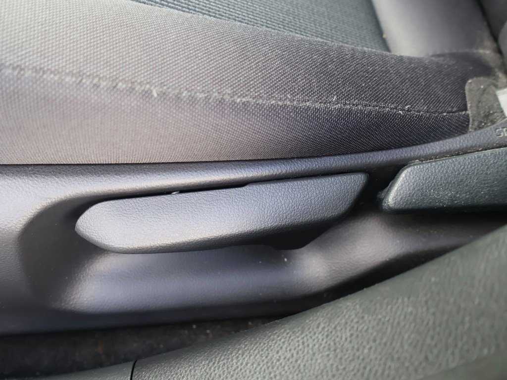 Used 2024 Toyota Prius LE image 27