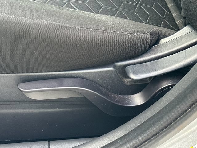 Used 2025 Mitsubishi Outlander Sport ES AWD/4WD image 18