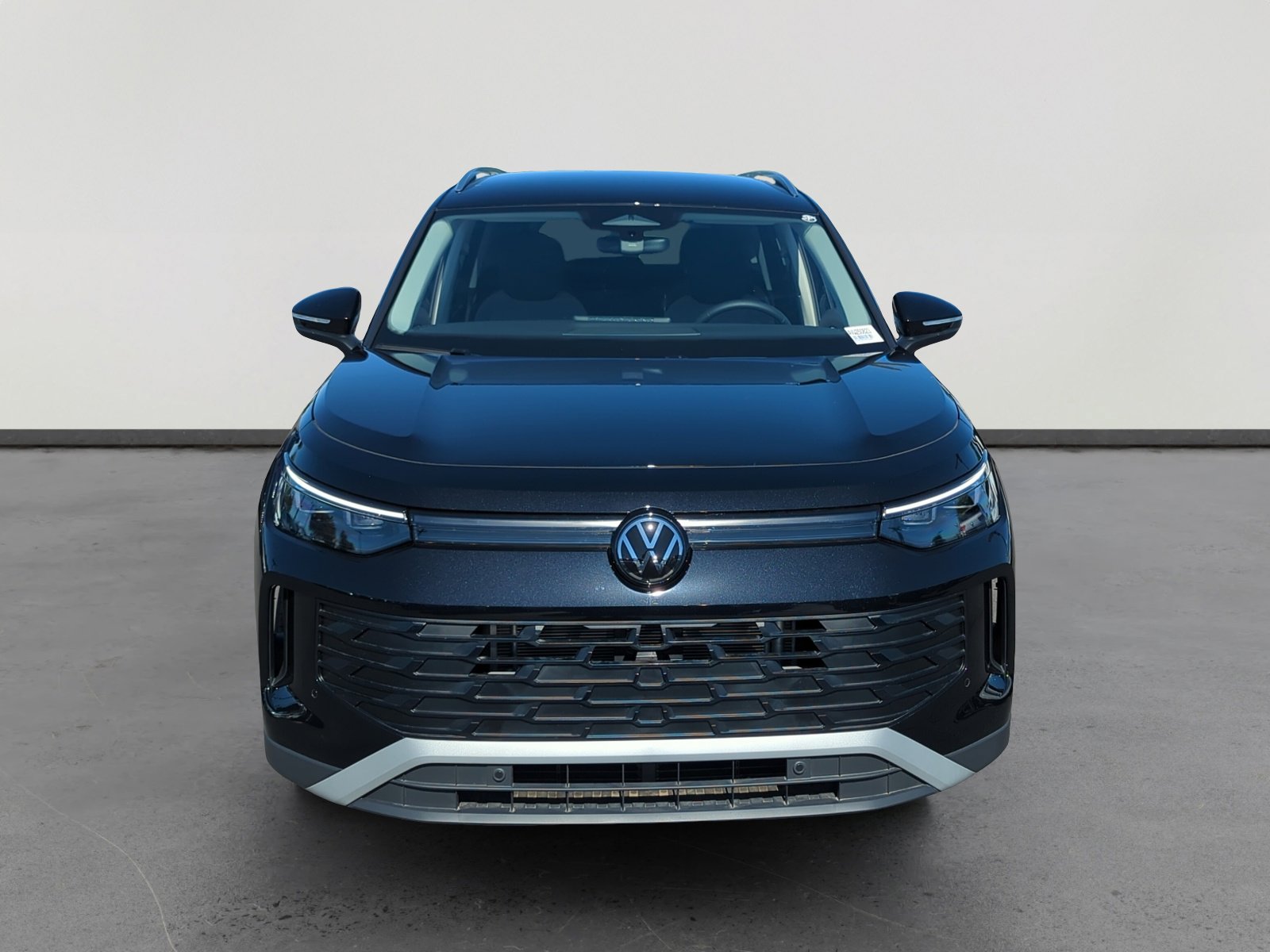 New 2025 Volkswagen Tiguan S image 8