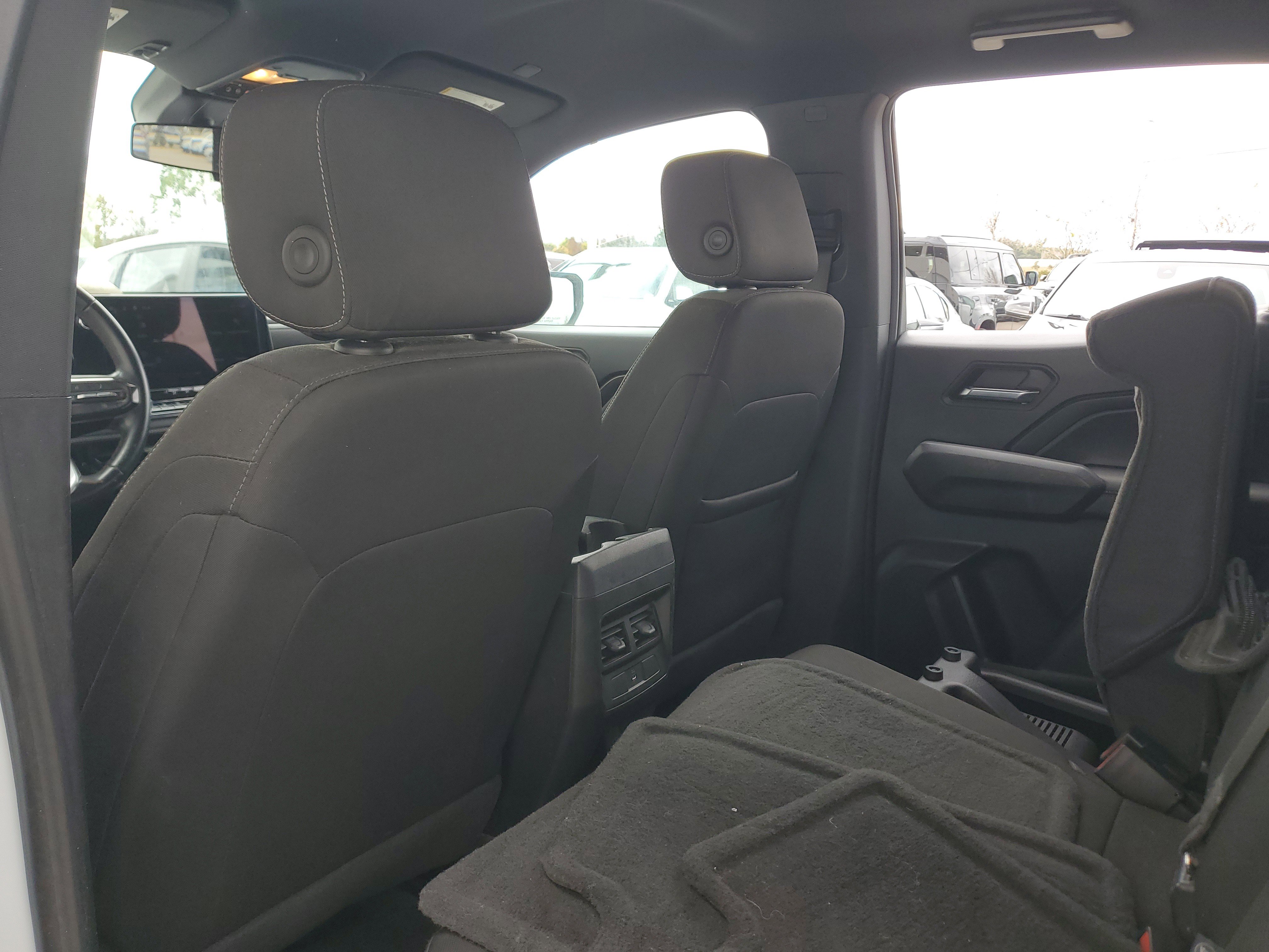 Used 2023 Chevrolet Colorado LT w/ LT Convenience Package image 16