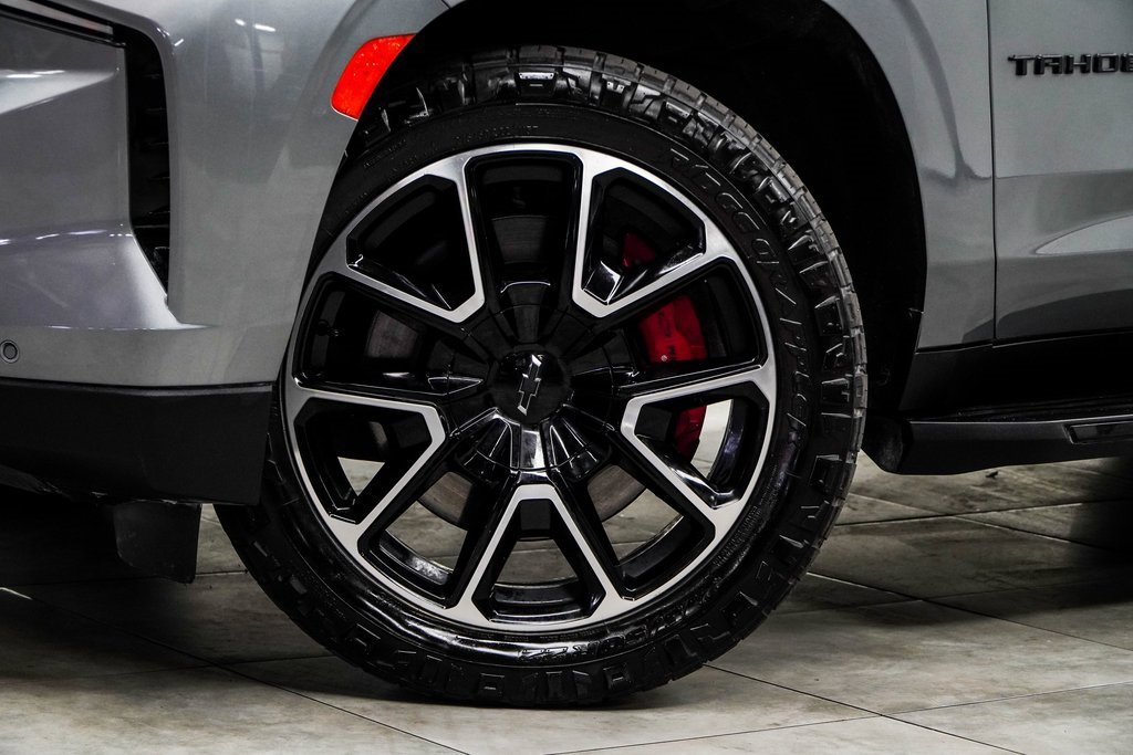 Used 2022 Chevrolet Tahoe RST w/ Sport Performance Package image 3