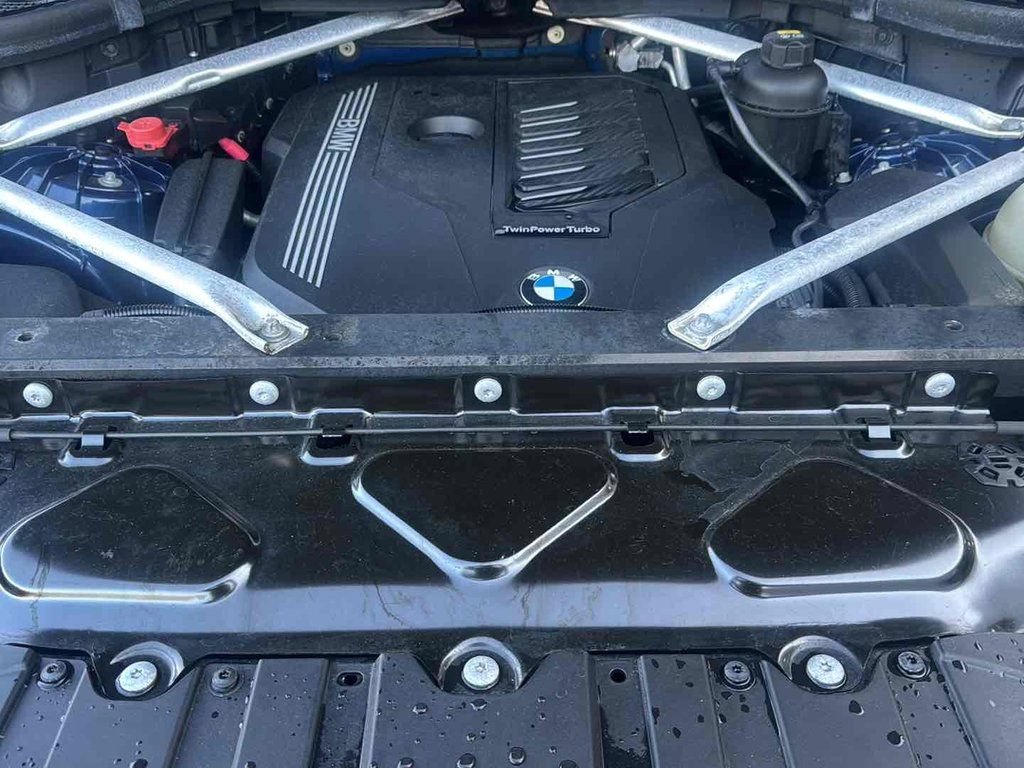 Used 2020 BMW X5 xDrive40i w/ Premium Package AWD/4WD image 34