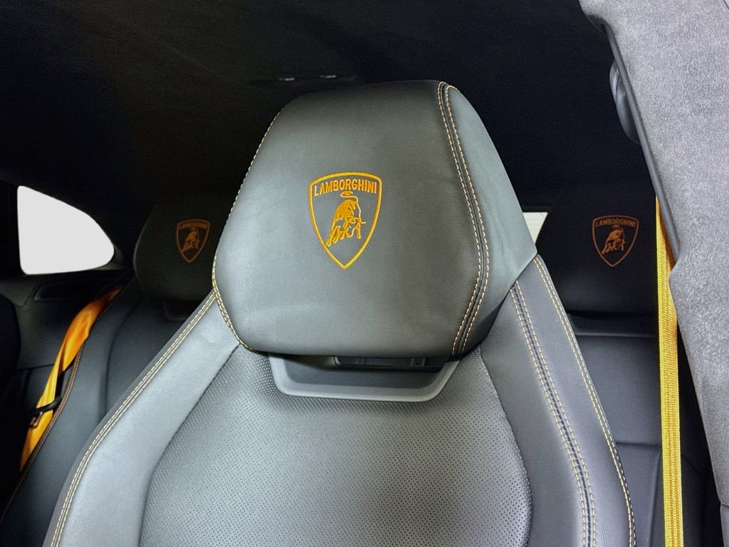 Used 2024 Lamborghini Urus S AWD/4WD image 25