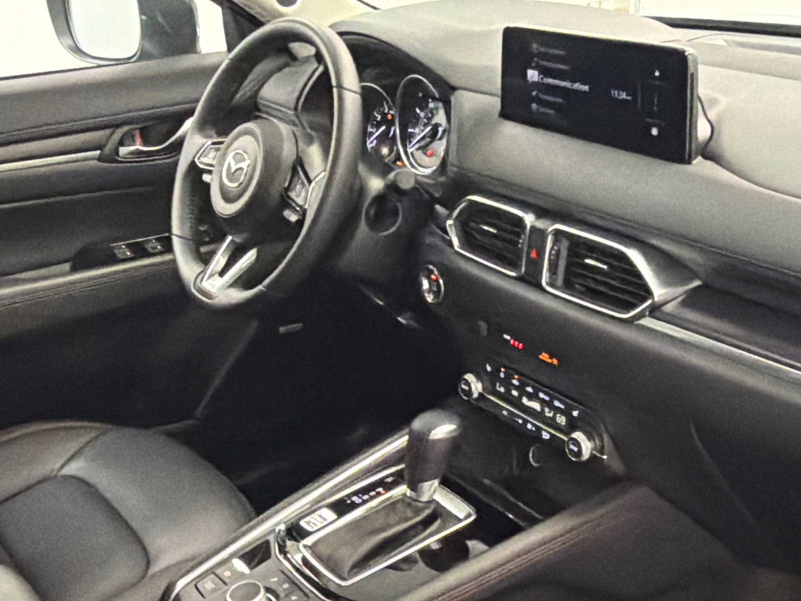 Used 2025 MAZDA CX-5 Carbon Edition AWD/4WD image 10