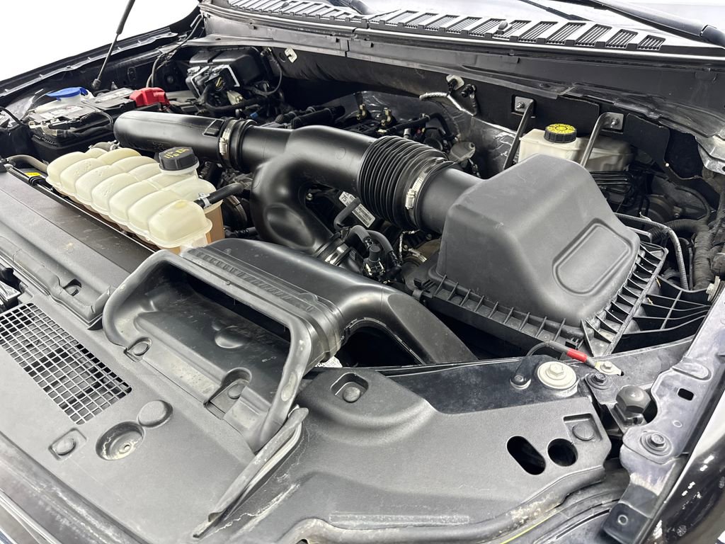 Used 2024 Ford Expedition Limited image 76